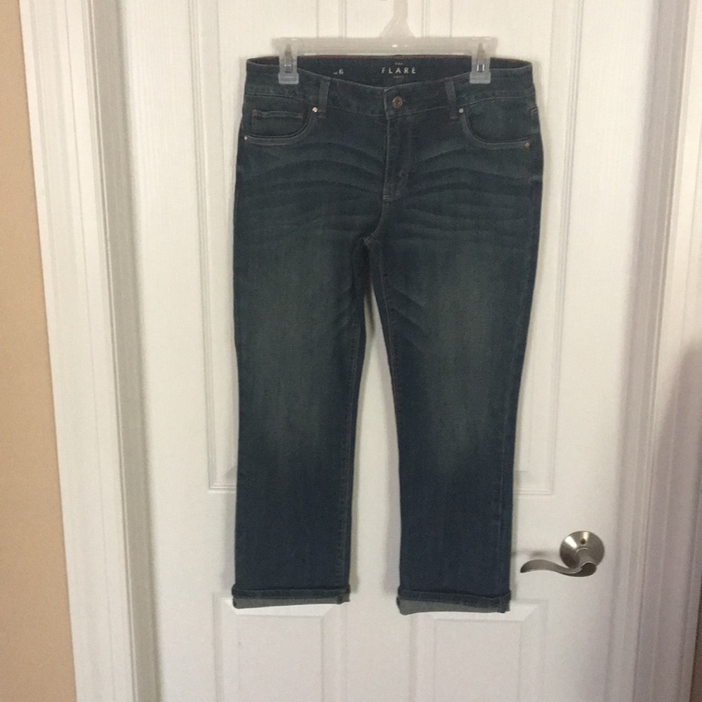WHBM Flare cropped jeans, size 6R